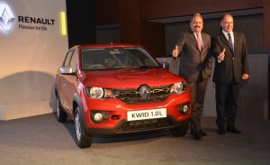 RENAULT LAUNCHES KWID WITH NEW POWERFUL 1.0L SMART CONTROL efficiency (SCe) ENGINE