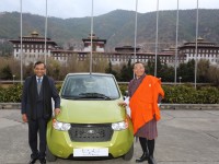 Prime Minister of Bhutan, Tshering Tobgay with Pawan Goenka, Executive Director & President, Automotive & Farm Equipment Sectors, M& M Ltd. at the launch of the ‘Mahindra e20’ in Bhutan, post the signing of the Memorandum of Understanding